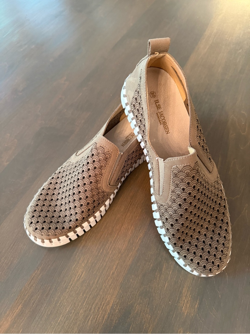 Ilse Jacobsen Slip-On Casual Shoe in Taupe